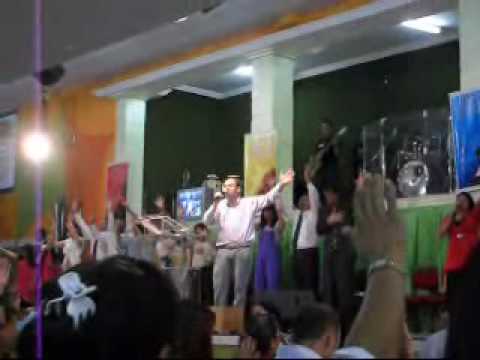 Ministério Voltado para o Trono