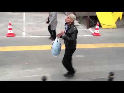 İŞTE SOSYAL MEDYANIN YENI FENOMENİ (ANKARALI RIFKI !!!)