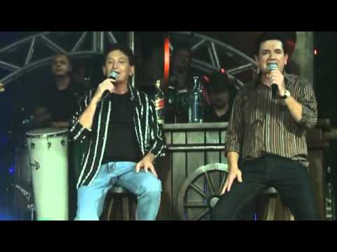 Junio e Julio -  Não tem cachaça que cura