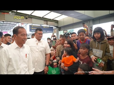 PRESIDEN JOKOWI TINJAU ARUS MUDIK LEBARAN DI STASIUN PASAR SENEN