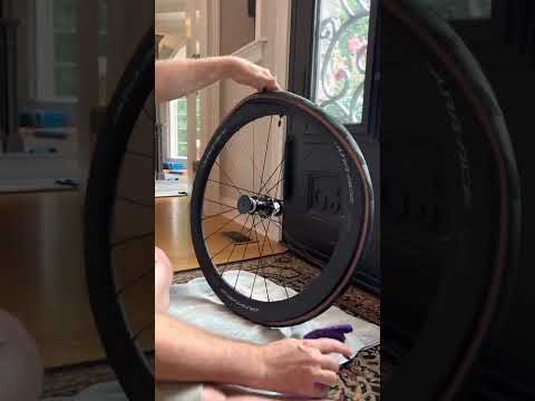 Continental 5000 S TR install on Dura Ace WH R 9250 wheel