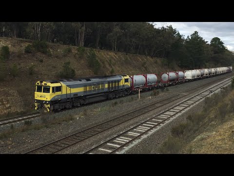 QUBE 7MC7 cement & PN 7MC2 Intermodal train - Australian trains - 15/06/2019