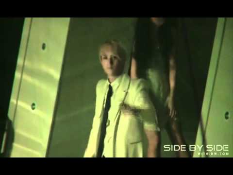 [FANCAM] 101230 Dongwoon - Backstage @ gαү0 ∂αεנυη #9
