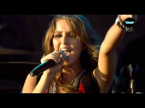 Esmee Denters - Outta Here (TMF Awards Live 2009)