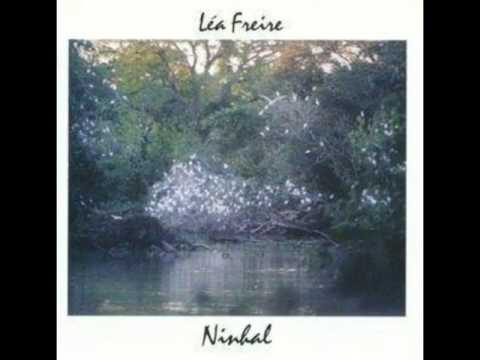 Léa Freire - cuica -Theo da Cuica - mus. Samba de Mulher