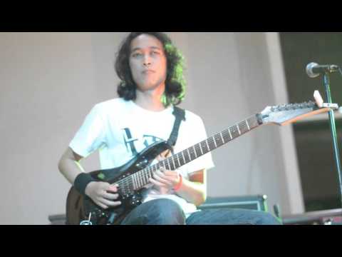 Ivan F. Devota Guitar Clinic Performance - Ambience of Harmonics & Runaway (Medley)