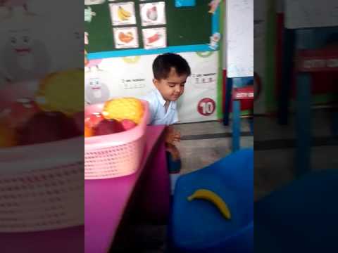 Abdul Karim fruits recognition activity