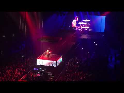 Fall Out Boy - Andy Hurley Drum Solo XO TOUR Llif3 (live 11/14/2017)