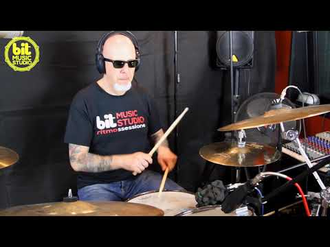 Allievi Bit Music Studio: Sergio Messina - The Clash Should i stay or should i go -