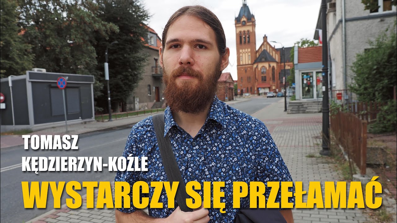 Jego ubiór i styl budzą niemałe zdziwienie