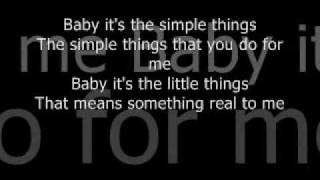 Joey Diamond - Simple Things Lyrics