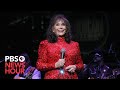 WATCH: Loretta Lynn grabs the mic at her 87th birthday party | #shorts