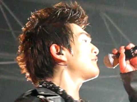 [110611 - SMTown Paris] Amigo cut (Onew biased)