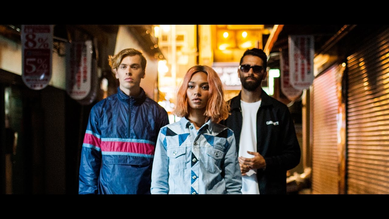 10 Lagu EDM Terbaik & Populer yang Cocok Masuk Playlist