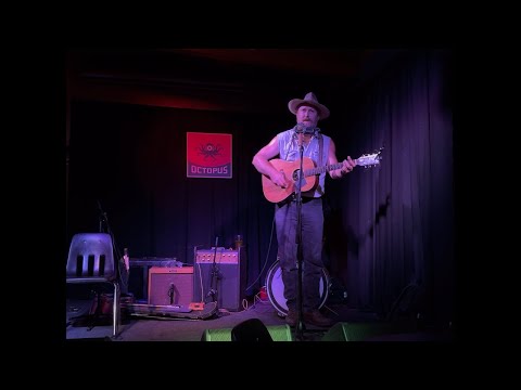 Marques Morel 2025-08-08 Octopus College Hill, Cedar Falls, IA