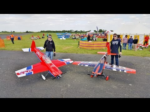 EXTREME FLIGHT MXS 104" & 3DHS DEMONSTRATOR 3D DUO DISPLAY - DEANO & SCOTT AT LMA TIBENHAM - 2017