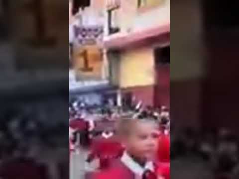 I.E. Jorge Basadre Grohmann desfile- 9