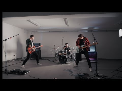 Summer Seventeen - LONDON (Official Video)