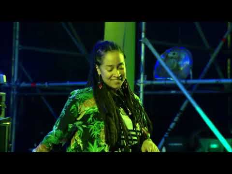 ALIKA & The Same Song Band live @ Lion Stage 2018