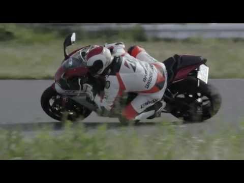 thumbnail video image 2 of Llanta Bridgestone LL140/70R17 66H RS10, 2 of 3