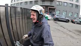 Как я зарабатываю лазая по мусоркам Питера ? Dumpster Diving RUSSIA #35