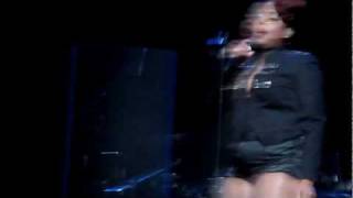 Ledisi, Medley (I Think of You, Going Through Changes, I Miss You Now, In the Morning)