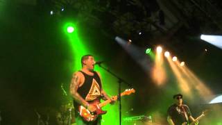 Sublime With Rome - "Under My Voodoo" (Circo Voador)