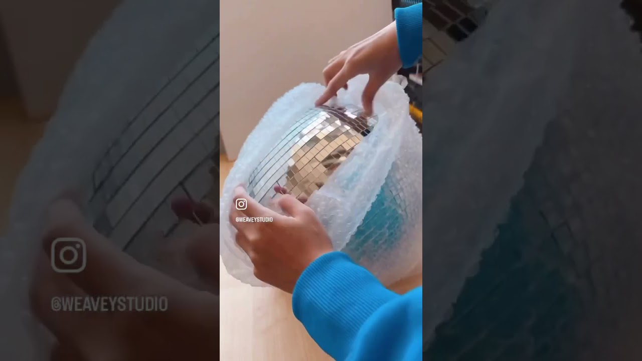 Unbox and hang on a huge disco ball with me ✨💕 （shoutout to my dad for helping me out❤️😘🥰#disco