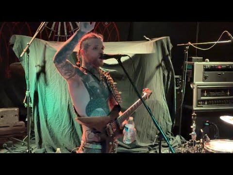 Vitriol Vocalist Explains Why There Are Only 2 Band Members on Stage (Live in Orlando, FL 9-27-24)
