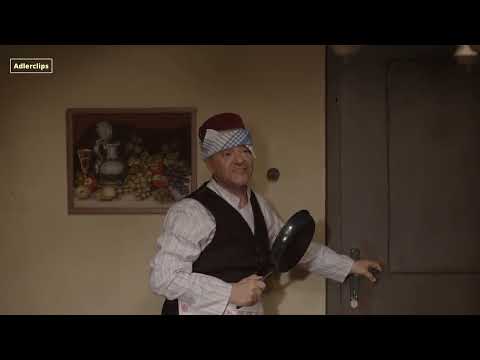 Konak kod Hilmije TV Serija- Scena:  Hilmija tuce cetnika Radovana i Albanca tavom.