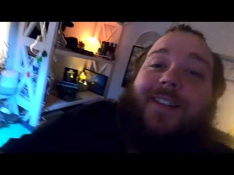 GAMMEL MAND RODER I ELEKTRONIK