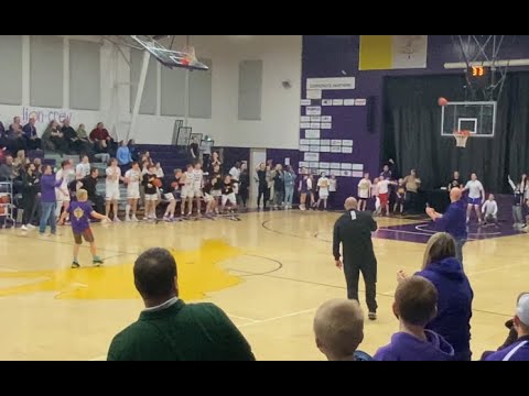 Seventh Grader Wins 10,000 Dollars After Making Four Shots