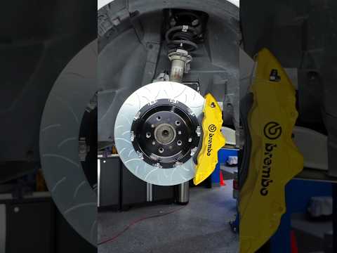 @BremboTube Big Brake Kit for this low mileage E92 M3 👍 #brembo #bmw #indstyle #bmwe92 #bbk