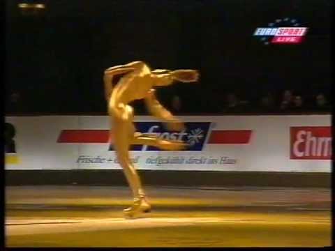 Lucinda Ruh (SUI) - Skating to "Blues for Klook"