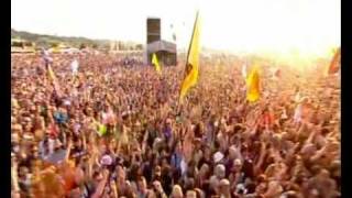 06 Our Velocity (Maxïmo Park live Glastonbury 2009)