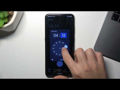 How to Set Alarm on Android // Using & Configuring an Alarm Clock