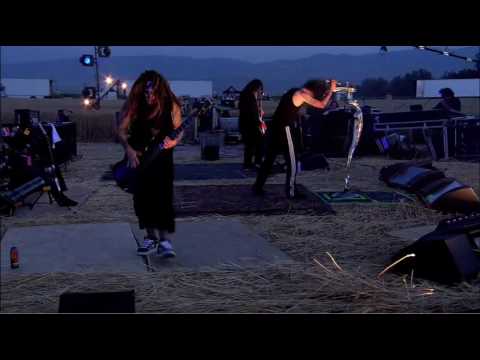 Korn - Throw Me Away [DVD Live - The Encounter]