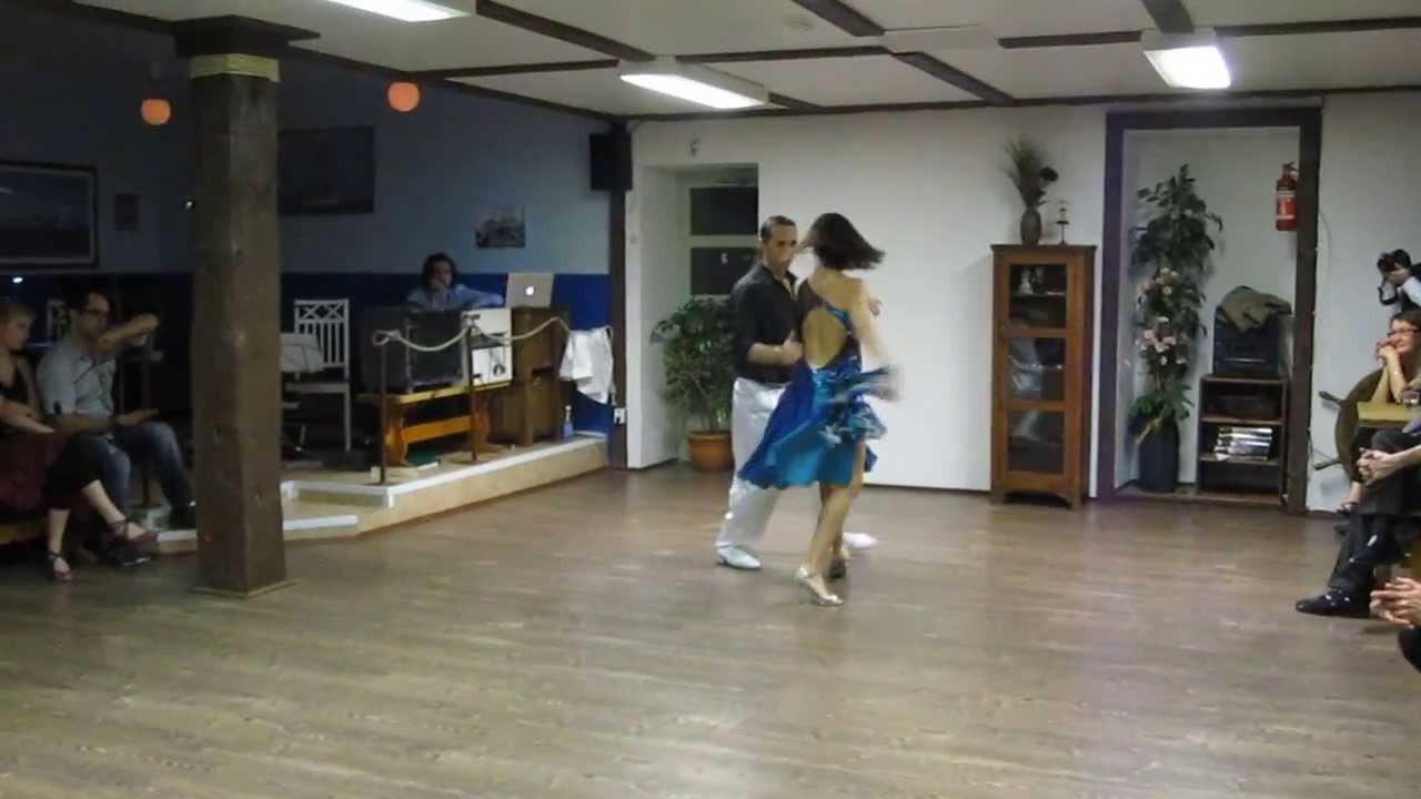 Gustavo Rosas y Gisela Natoli at Oulu Tango festival 2014 3