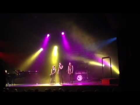 Vondelrevue 2012 - Crazy door Annemarij, Esmée, Naómi en Anna