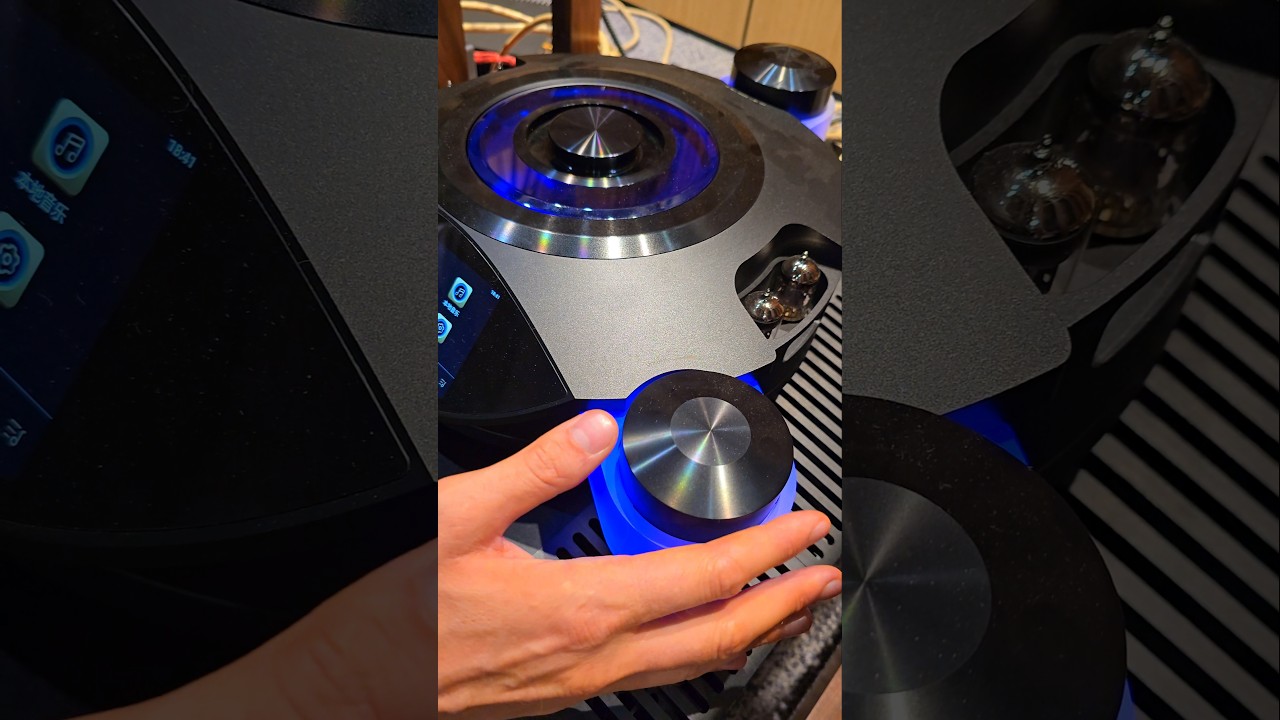 Их было выпущено ВСЕГО 99 штук, редкий CD плеер от Shanling