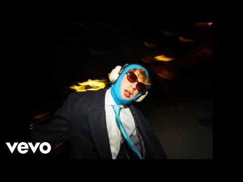 Johnny Jane - Normal (Clip officiel)