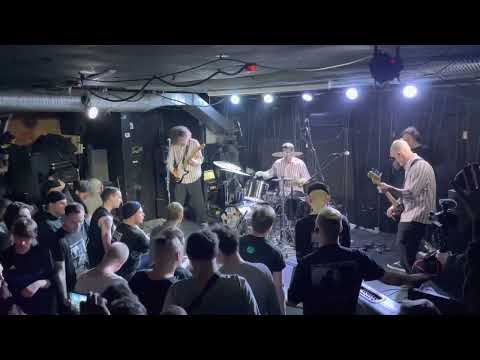 WLVS - В глазах бездомных псов (Live in Punk Fiction 25.02.2022)