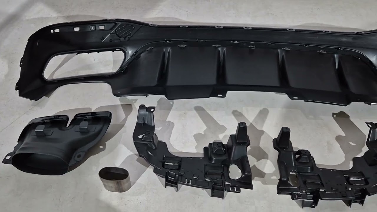 Mercedes GLE/ML сlass W166 2011-2018 гг. Задний диффузор для GLE (дизайн GLE63 Black) Video 1