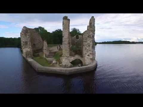 Kokneses pilsdrupas un Likteņdārzs