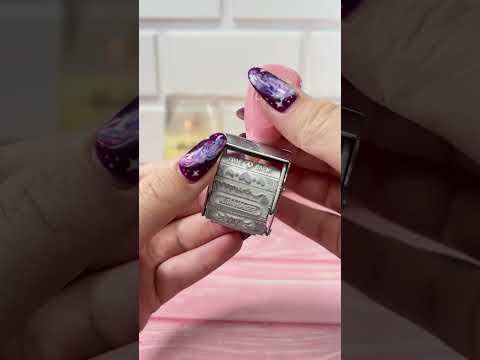 Te presentamos el sello rotativo LOVE!! Viene con 12 tipos de sellos😱🔥❤️ #libreria #tiktok #sellos