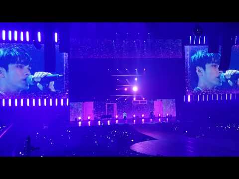 [FANCAM] 180901 Wanna One (워너원) One: The World in Manila - Hourglass