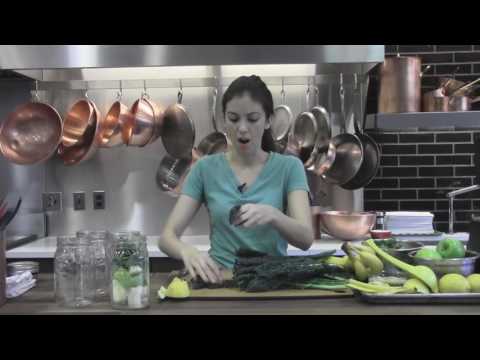 download lagu mp3 mp4 Green Smoothie Jars, download lagu Green Smoothie Jars gratis, unduh video klip Green Smoothie Jars