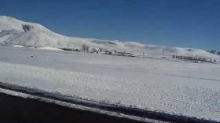 preview picture of video 'AA 757 takeoff from Gunnison'