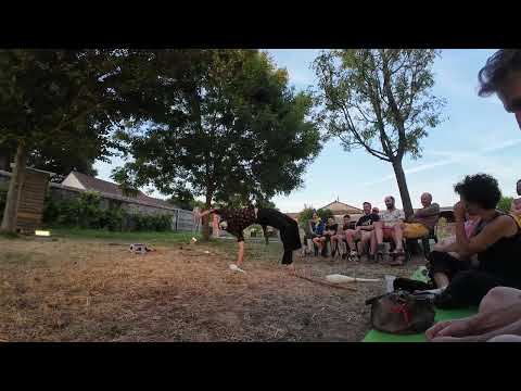 Teaser de création du spectacle "Il paraît que" de la Cie Lapsus.