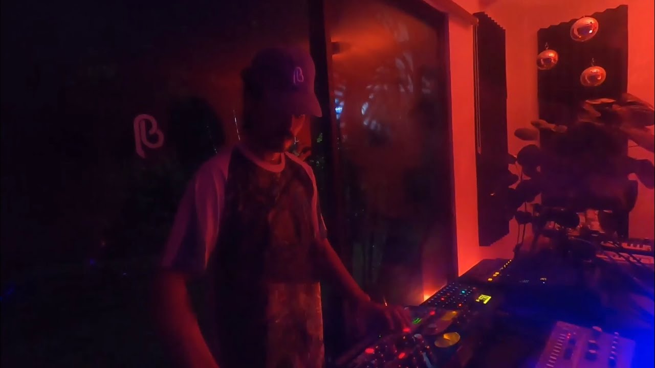 Iñaki - Live Set @ Plan B Studio